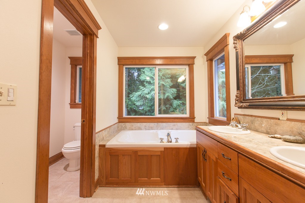 9735 Northeast 198th Street Bothell, WA 98011 - Photo 21 of 25 Gallery Image 21