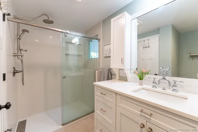 $1,125,000 | 147 Pequot Avenue, Groton, CT 06355