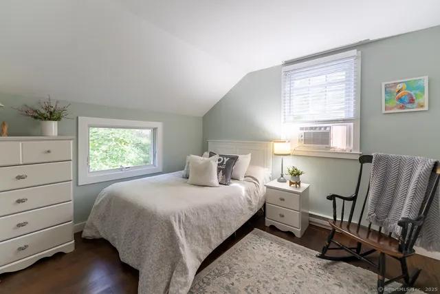 $1,125,000 | 147 Pequot Avenue, Groton, CT 06355