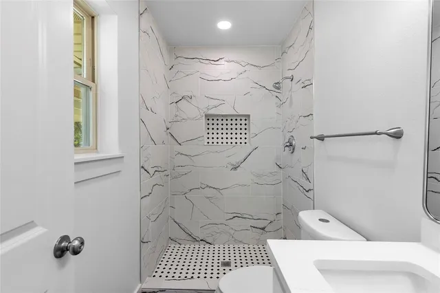 $330,000 | 511 Mill Street, Cumby, TX 75433