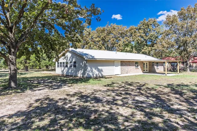 $330,000 | 511 Mill Street, Cumby, TX 75433