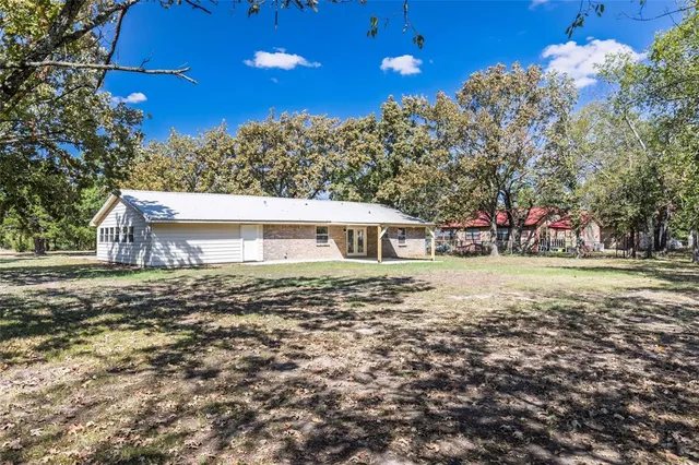 $330,000 | 511 Mill Street, Cumby, TX 75433