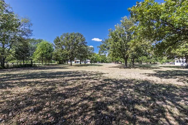 $330,000 | 511 Mill Street, Cumby, TX 75433