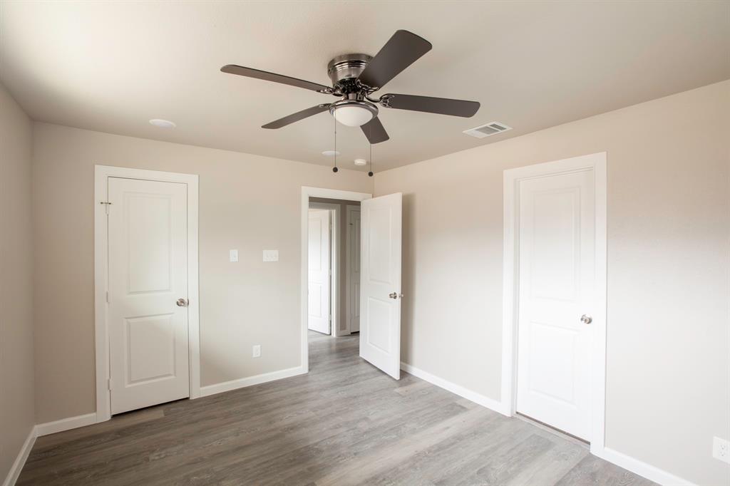 2386 Chart Drive Dallas, TX 75228 - Photo 20 of 40