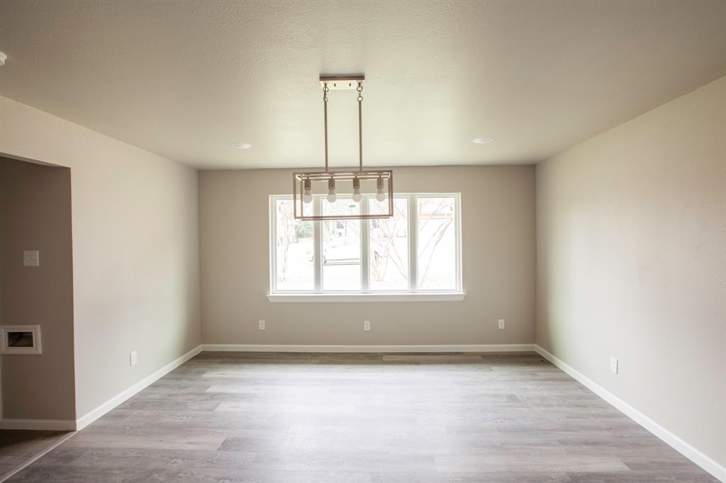 2386 Chart Drive Dallas, TX 75228 - Photo 9 of 40