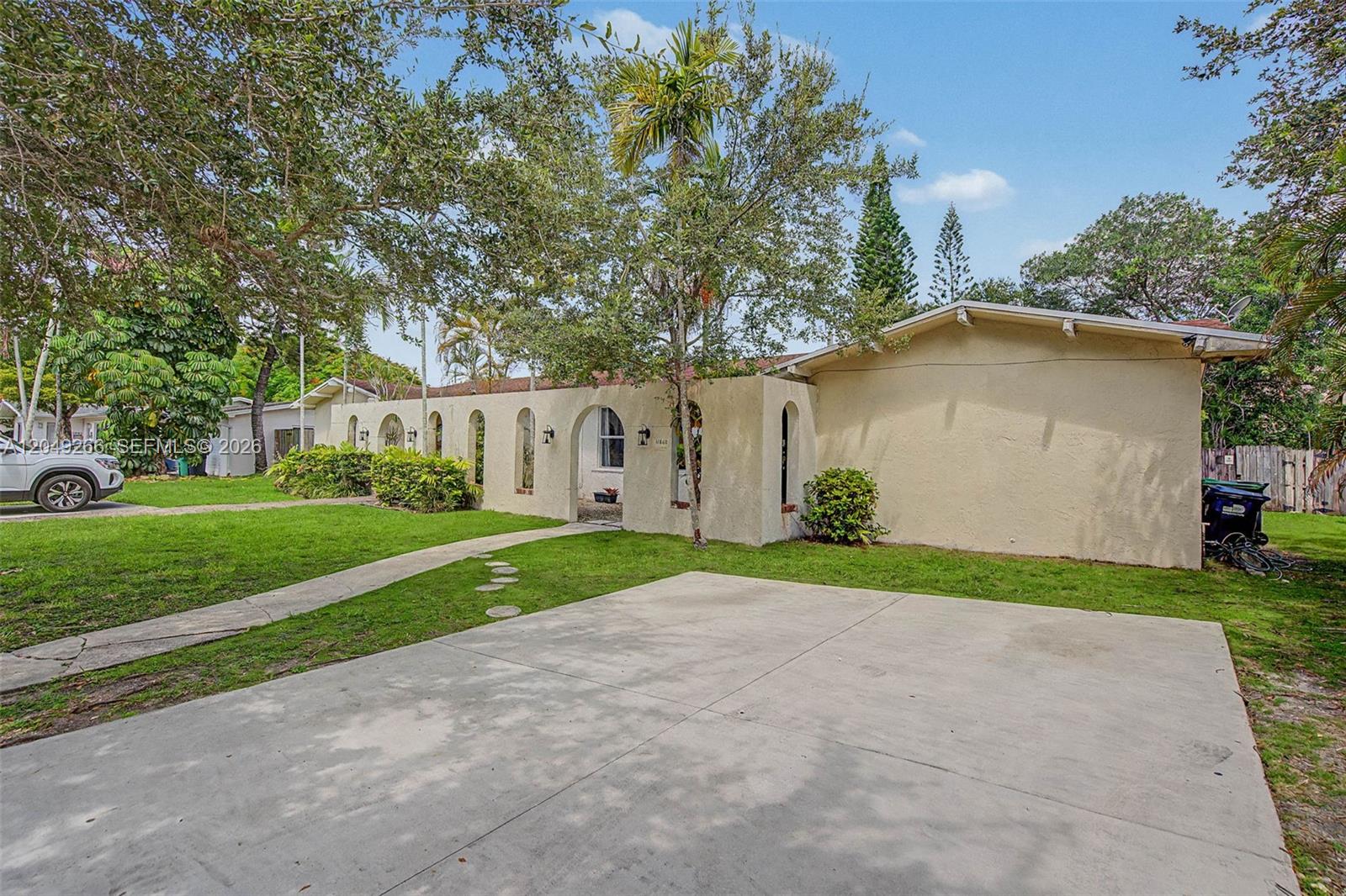 11860 Southwest 81st Road, Unit 11860 Pinecrest, FL 33156 - Photo 24 of 24