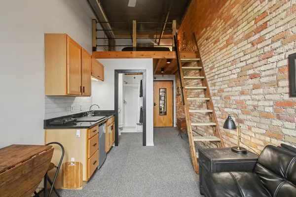 $269,900 | 500 Erie Street, Unit 204, South Haven, MI 49090