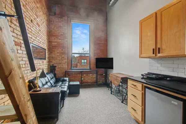 $269,900 | 500 Erie Street, Unit 204, South Haven, MI 49090