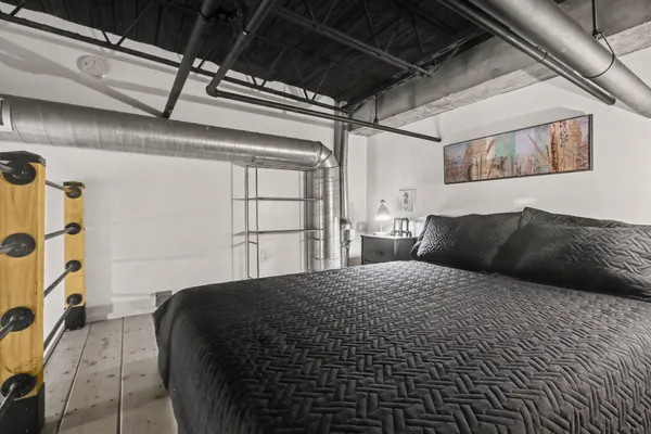 $269,900 | 500 Erie Street, Unit 204, South Haven, MI 49090