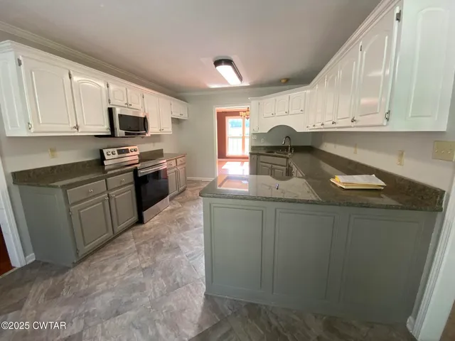 $310,000 | 836 Hill Avenue, Henderson, TN 38340