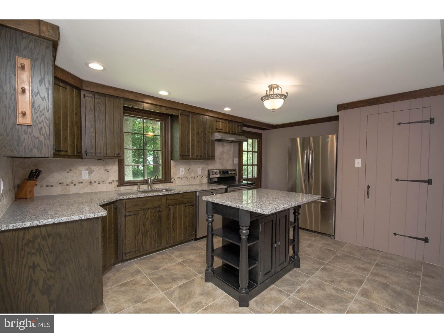 100 Fairhill Road Huntingdon Valley, PA 19006 - Photo 5 of 24 Gallery Image 5