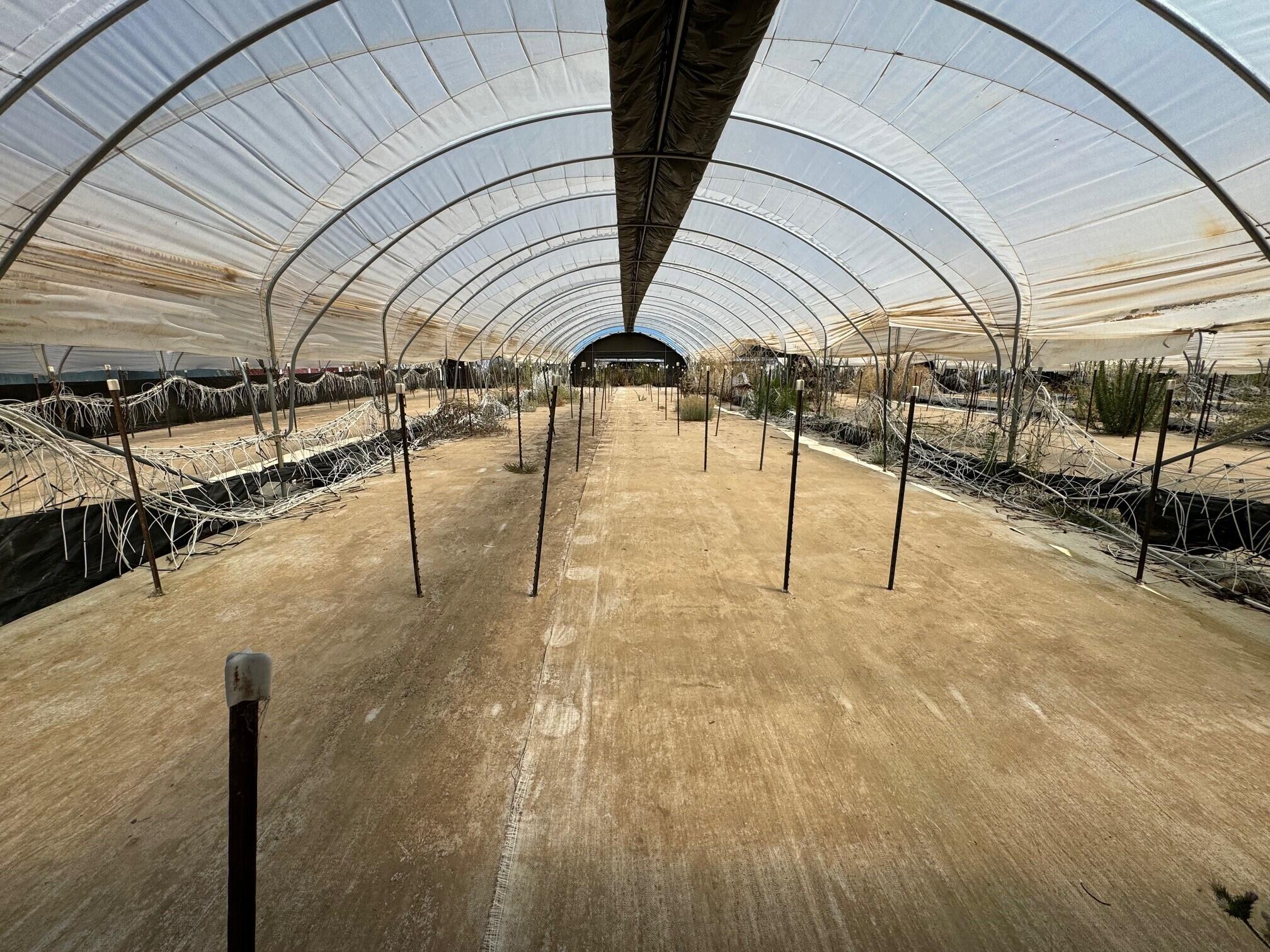 2140 Sweeney Road Lompoc, CA 93436 - Photo 40 of 63 Hoop