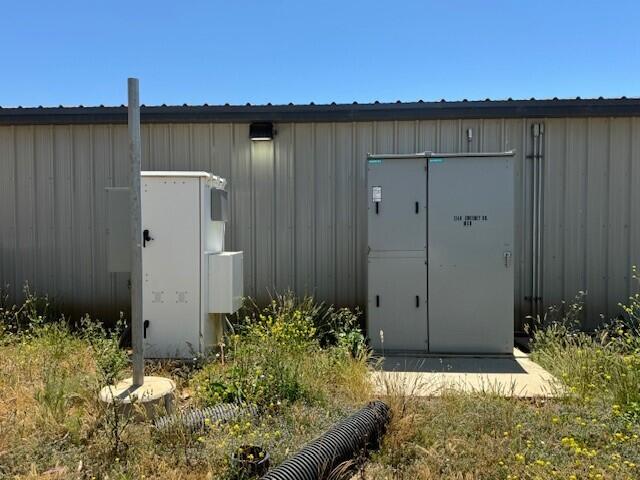 2140 Sweeney Road Lompoc, CA 93436 - Photo 48 of 63 Power (2)
