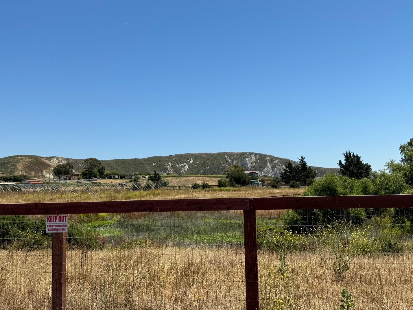 2140 Sweeney Road Lompoc, CA 93436 - Photo 57 of 63 Views East (2)