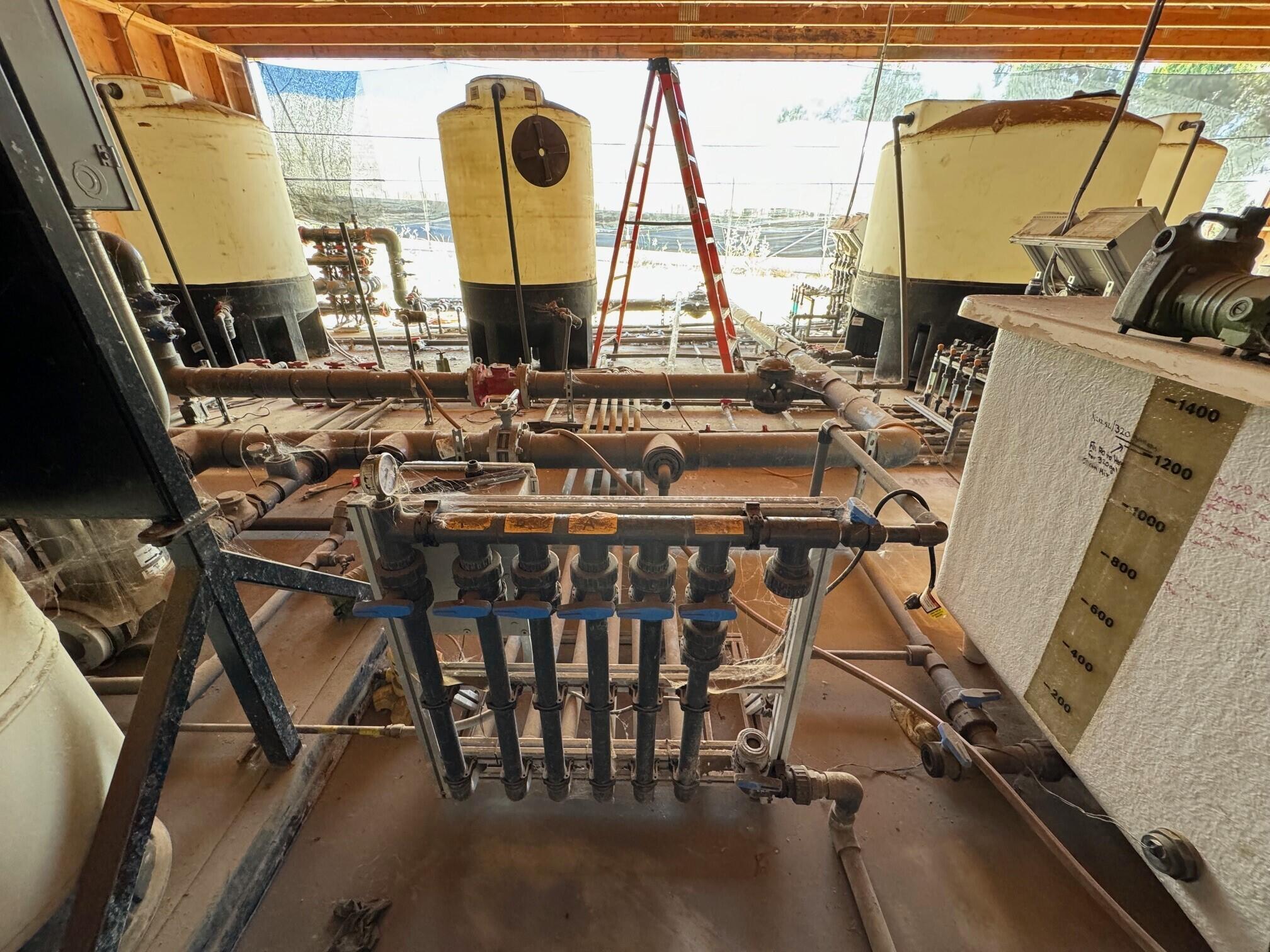 2140 Sweeney Road Lompoc, CA 93436 - Photo 9 of 63 Piping and Filtration