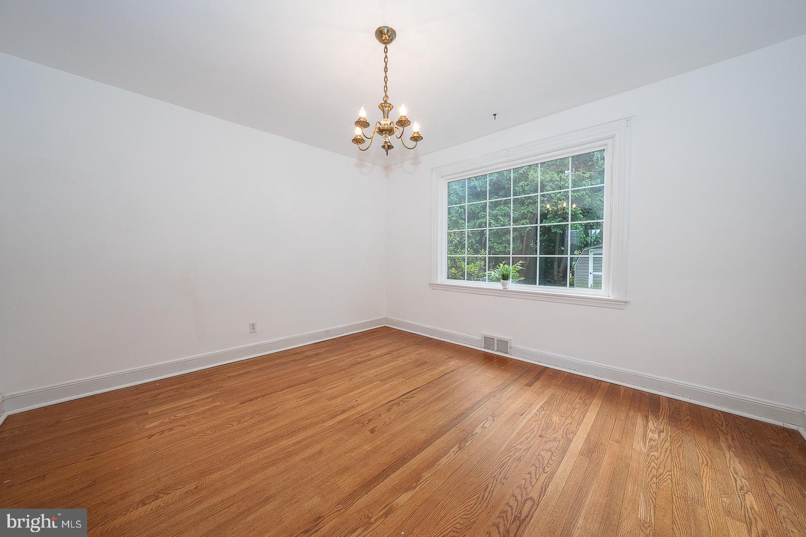 11 Curtis Road Springfield, PA 19064 - Photo 12 of 61 Dining Room
