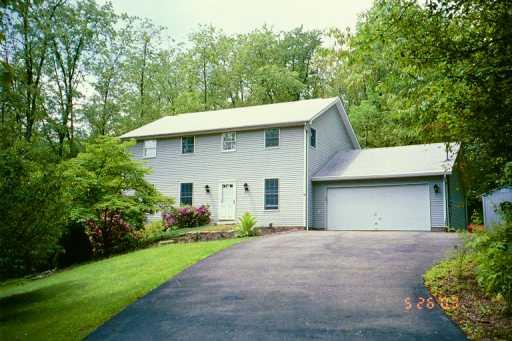 124 Sarver Road Jeannette, PA 15644 - Photo 2 of 8 Gallery Image 2