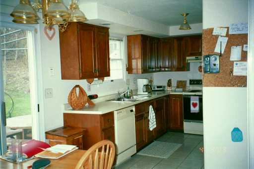 124 Sarver Road Jeannette, PA 15644 - Photo 6 of 8 Gallery Image 6