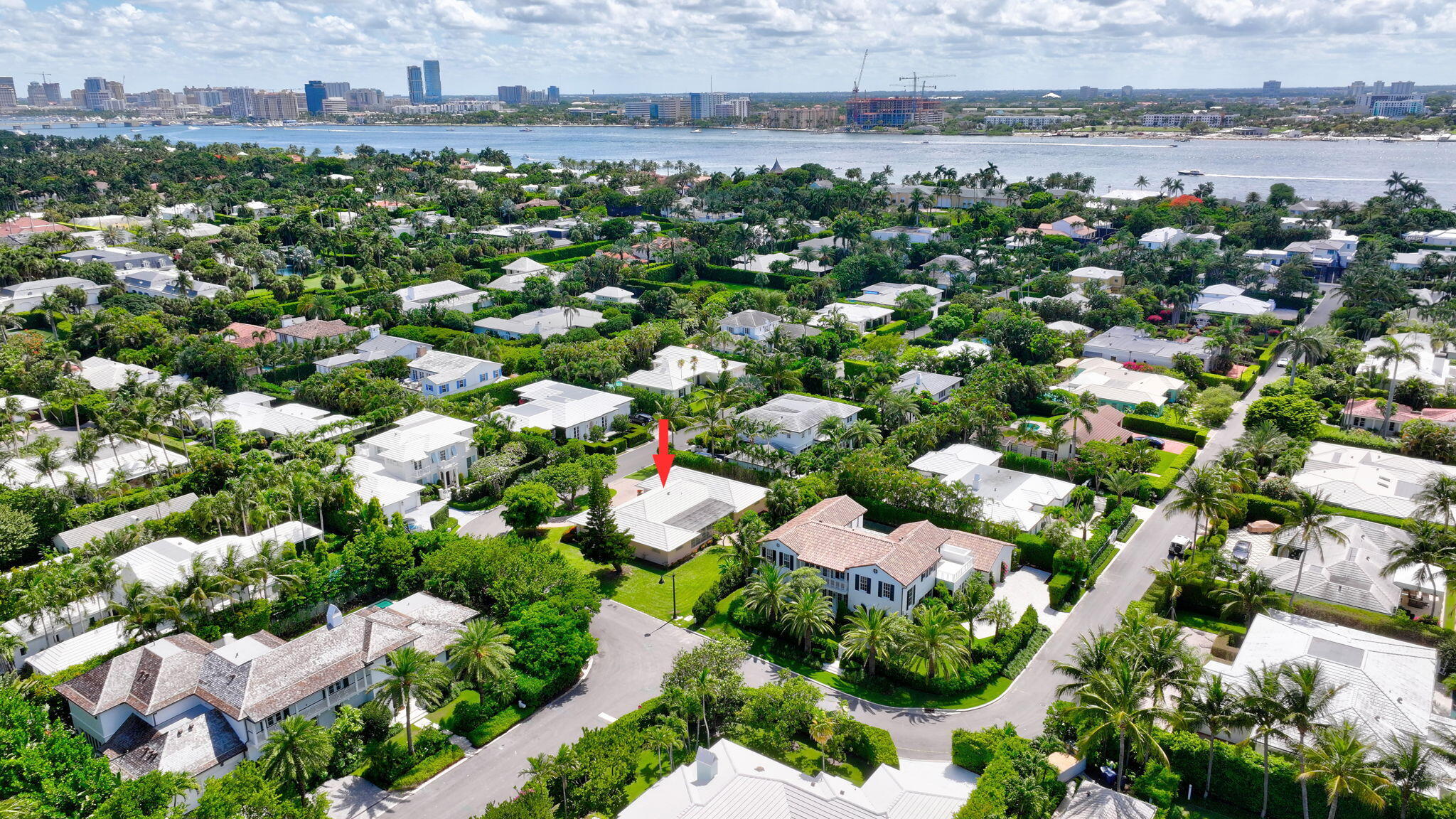 217 Plantation Road Palm Beach, FL 33480 - Photo 23 of 41 55-web-or-mls-DJI_20260518070955_0026_D_