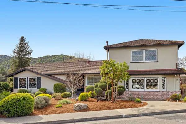$1,395,000 | 35 Corte Alta, Novato, CA 94949