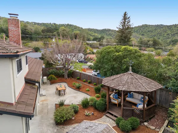 $1,395,000 | 35 Corte Alta, Novato, CA 94949