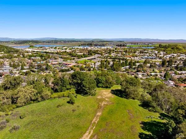 $1,395,000 | 35 Corte Alta, Novato, CA 94949