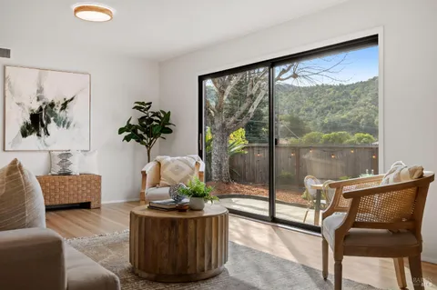 $1,395,000 | 35 Corte Alta, Novato, CA 94949