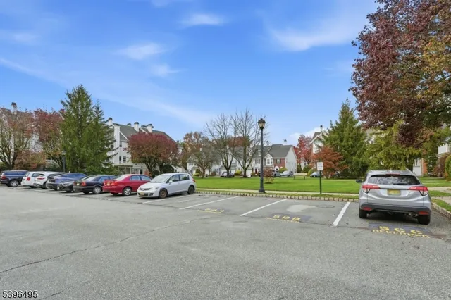 $599,900 | 71 Washington Court, Montville, NJ 07082