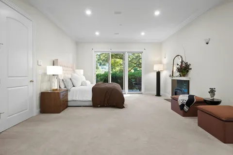 $3,888,000 | 310 Old Spanish Trail, Portola Valley, CA 94028