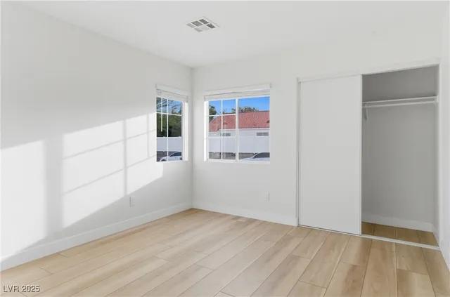 $1,925 | 6670 Cinnabar Coast Lane, North Las Vegas, NV 89084