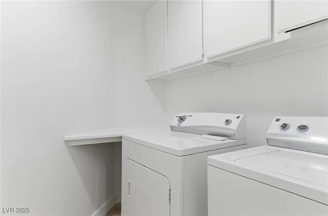 $1,925 | 6670 Cinnabar Coast Lane, North Las Vegas, NV 89084