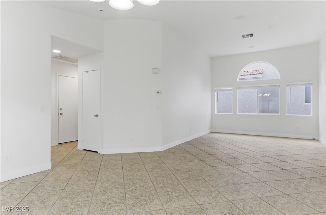 6670 Cinnabar Coast Lane North Las Vegas, NV 89084 - Photo 6 of 24