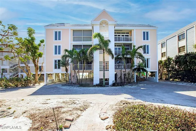 $2,295,000 | 2959 West Gulf Drive, Unit 204, Sanibel, FL 33957