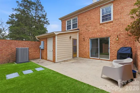 $465,000 | 6825 Constitution Lane, Charlotte, NC 28210