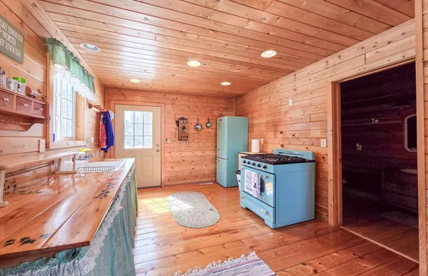 $375,000 | 38504 Grave Lake Road, Deer River, MN 56636