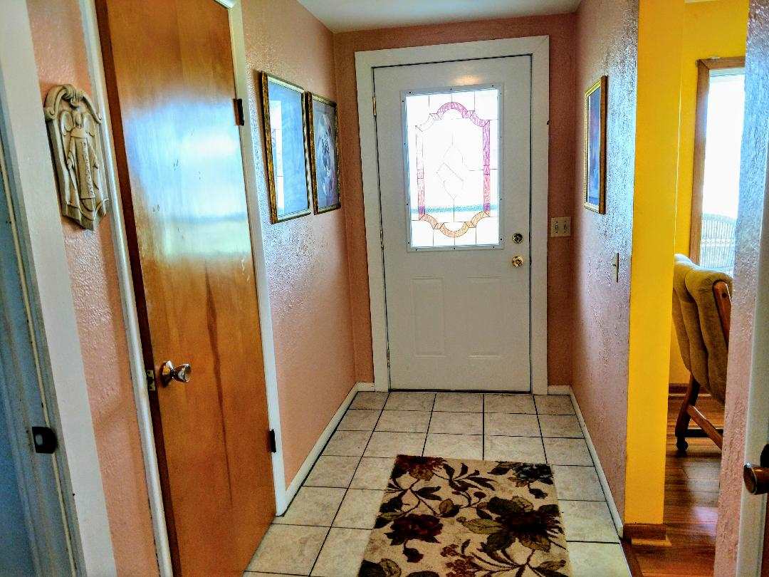 16240 Stuart Road Chesaning, MI 48616 - Photo 15 of 29 31380538-14.JPG
