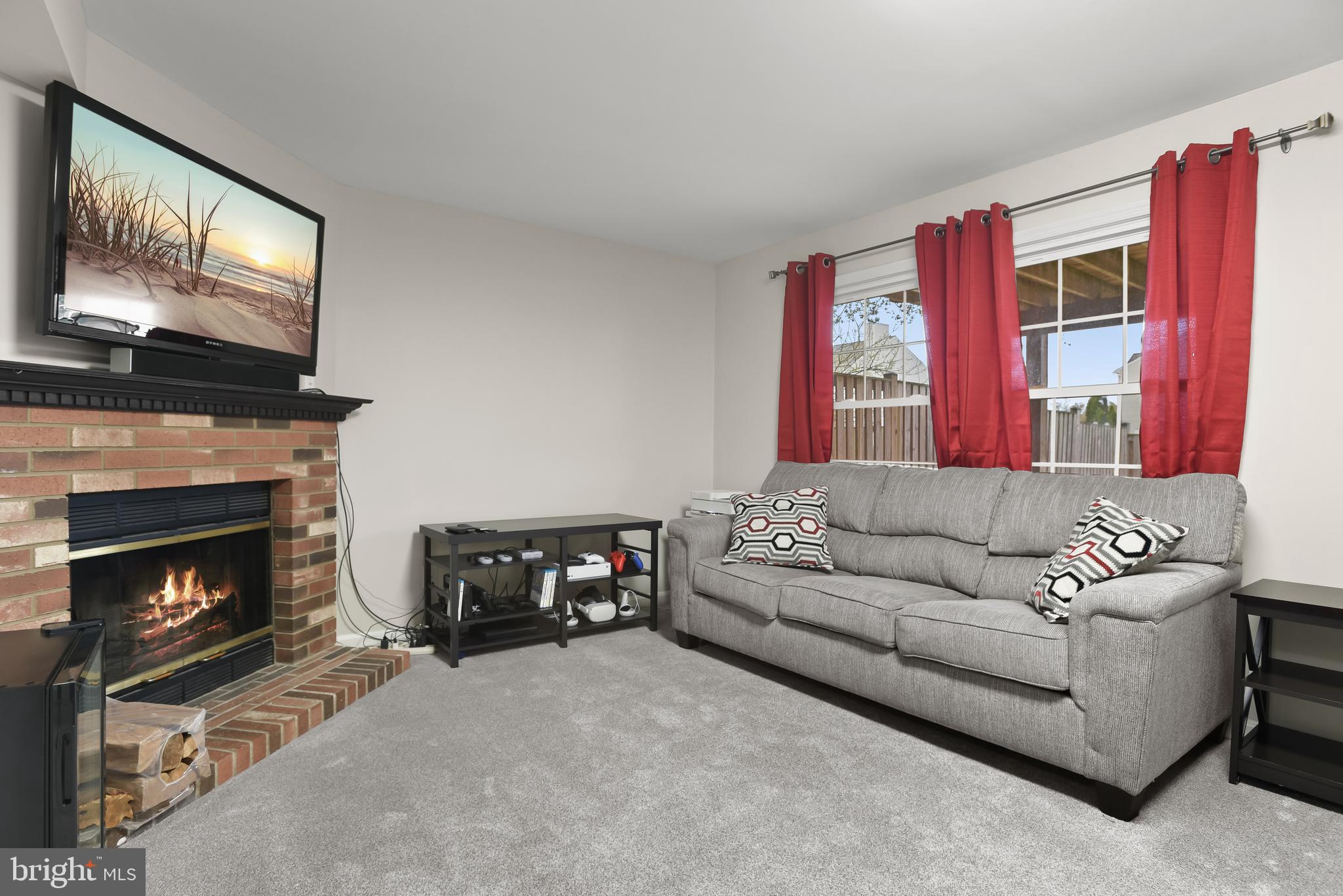 2490 Warm Spring Way Odenton, MD 21113 - Photo 24 of 50 Family Room