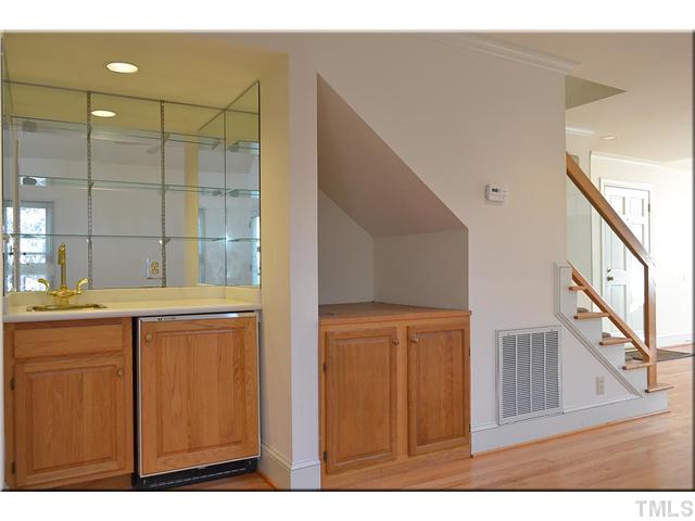 2112 Camrose Street Raleigh, NC 27608 - Photo 12 of 25