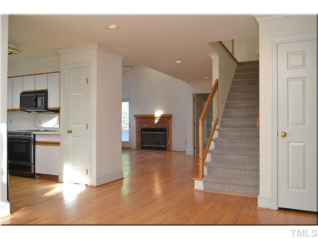 2112 Camrose Street Raleigh, NC 27608 - Photo 3 of 25