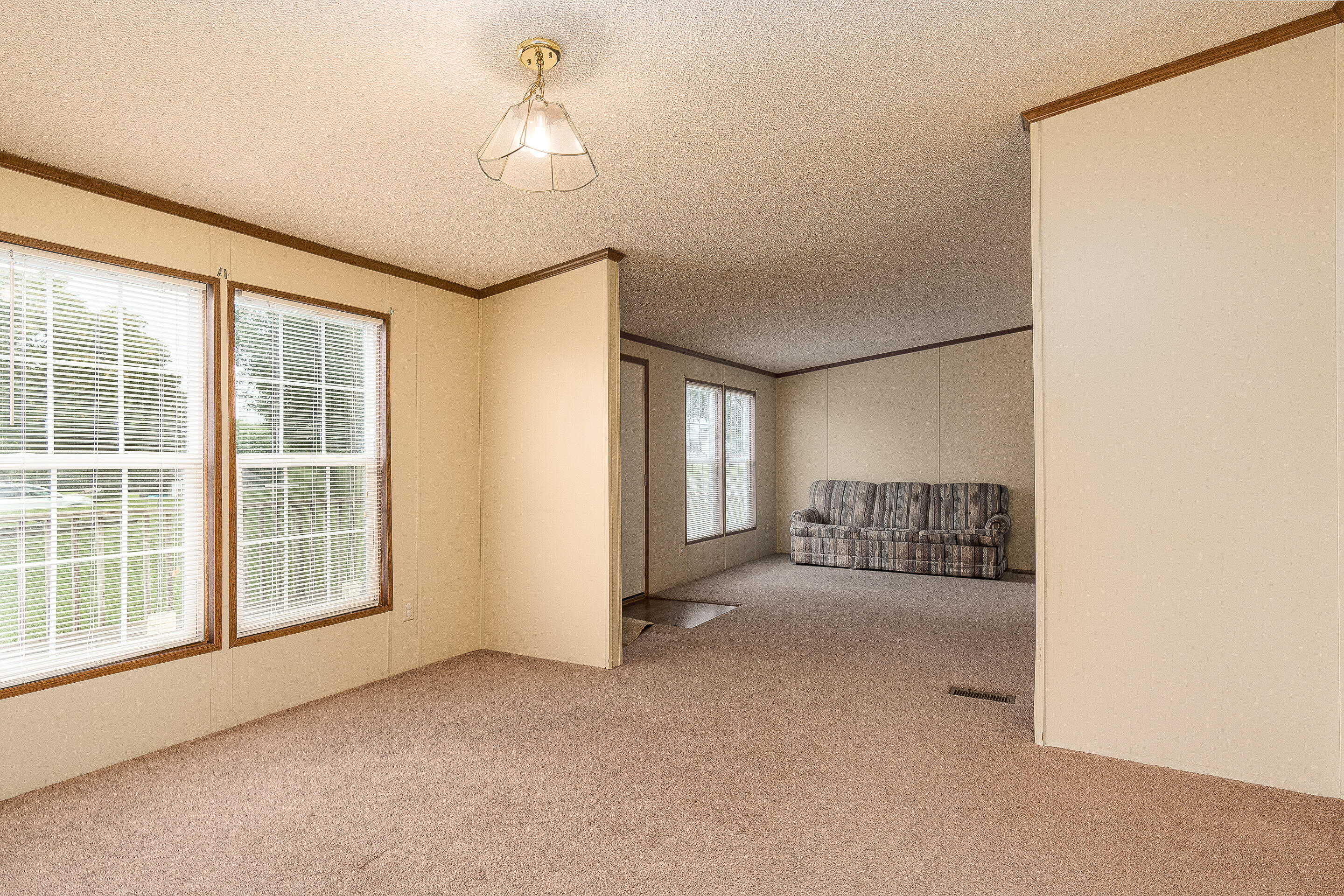 111 Twin Pond Road Limestone, TN 37681 - Photo 12 of 26 interior-13