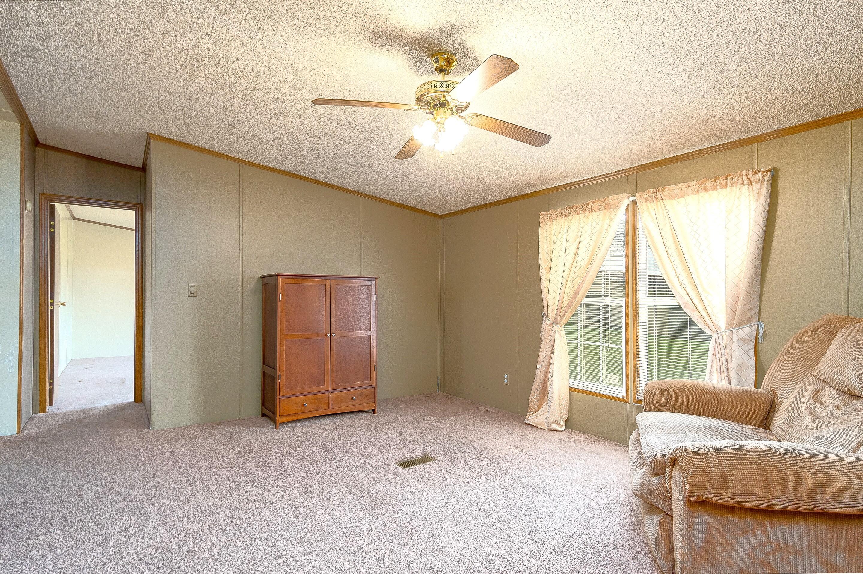111 Twin Pond Road Limestone, TN 37681 - Photo 7 of 26 10