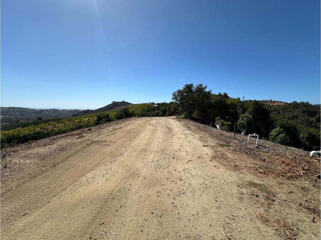 45761 Camaron Road Temecula, CA 92590 - Photo 36 of 52 Gallery Image 36
