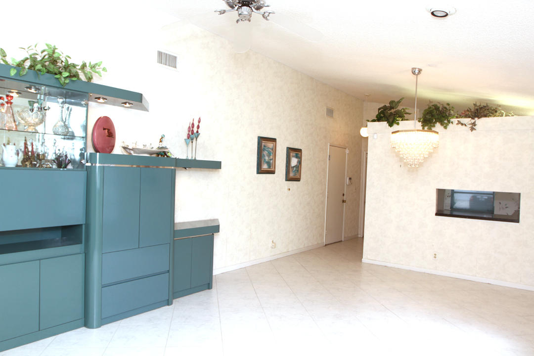 8064 Sweetbriar Way, Unit A Boca Raton, FL 33496 - Photo 4 of 24 IMG_1811