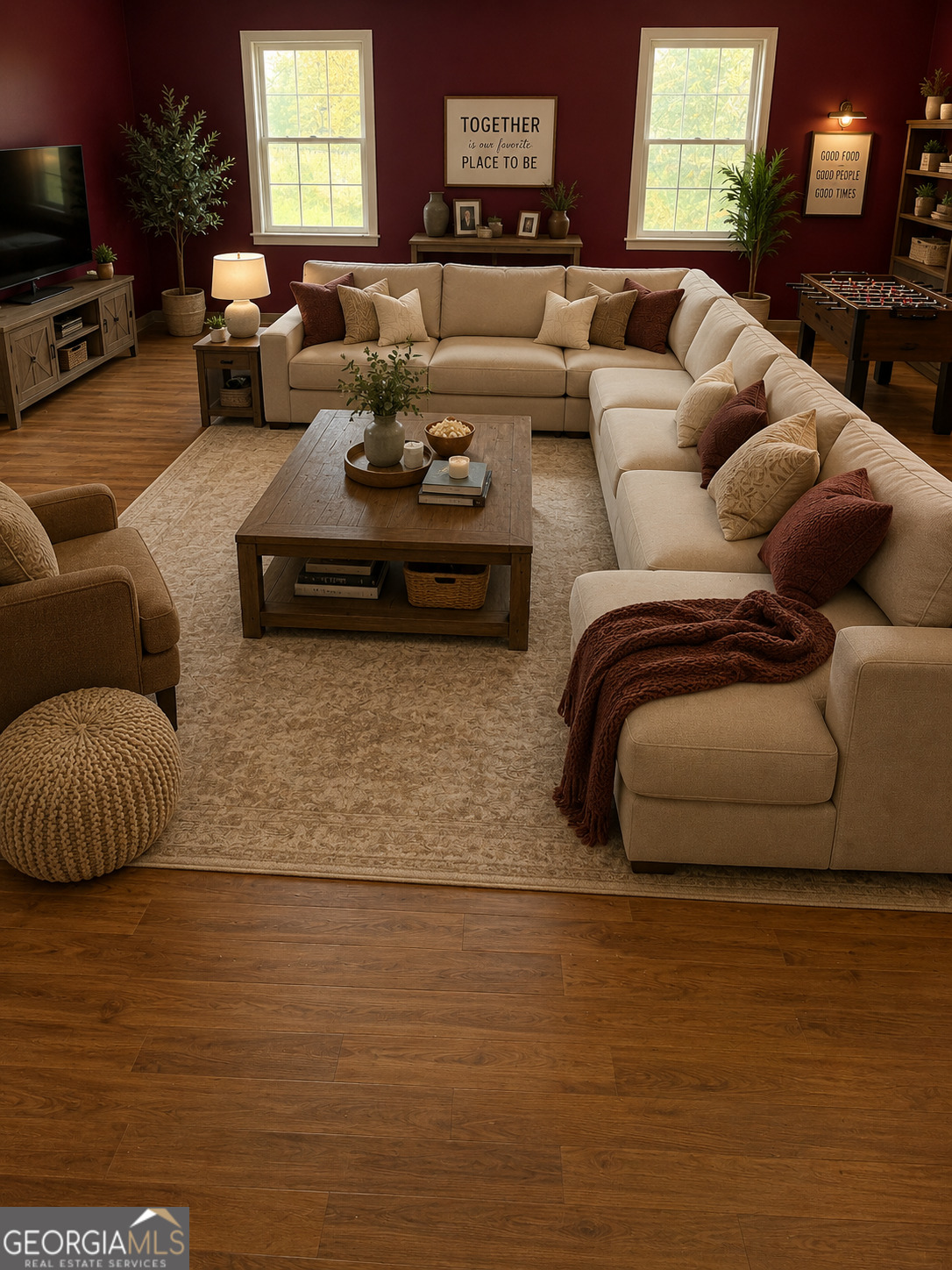 846 Harvey Street Millen, GA 30442 - Photo 4 of 34 a living room with furniture