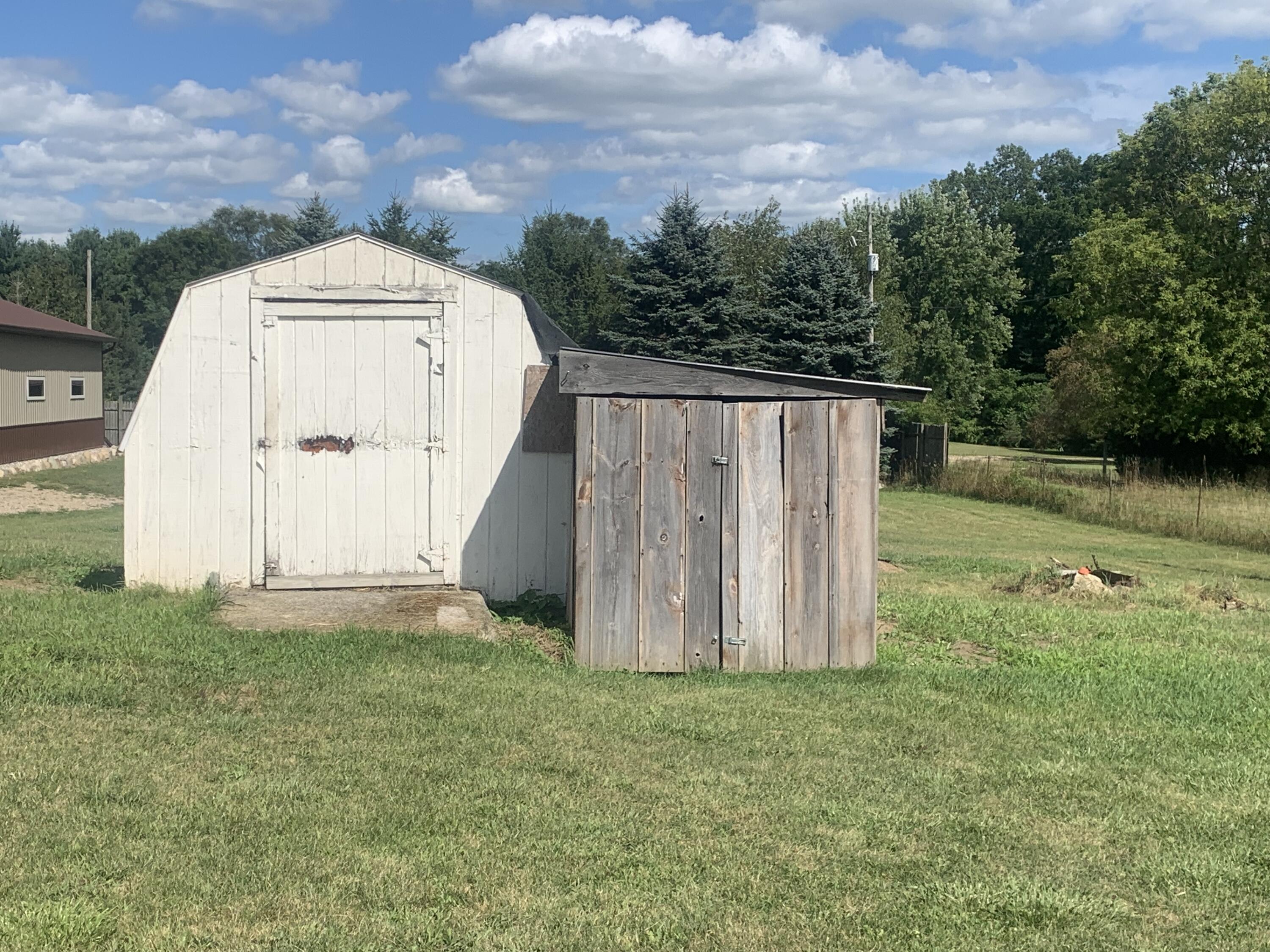 1112 Stage Road Ionia, MI 48846 - Photo 11 of 14 IMG_2773