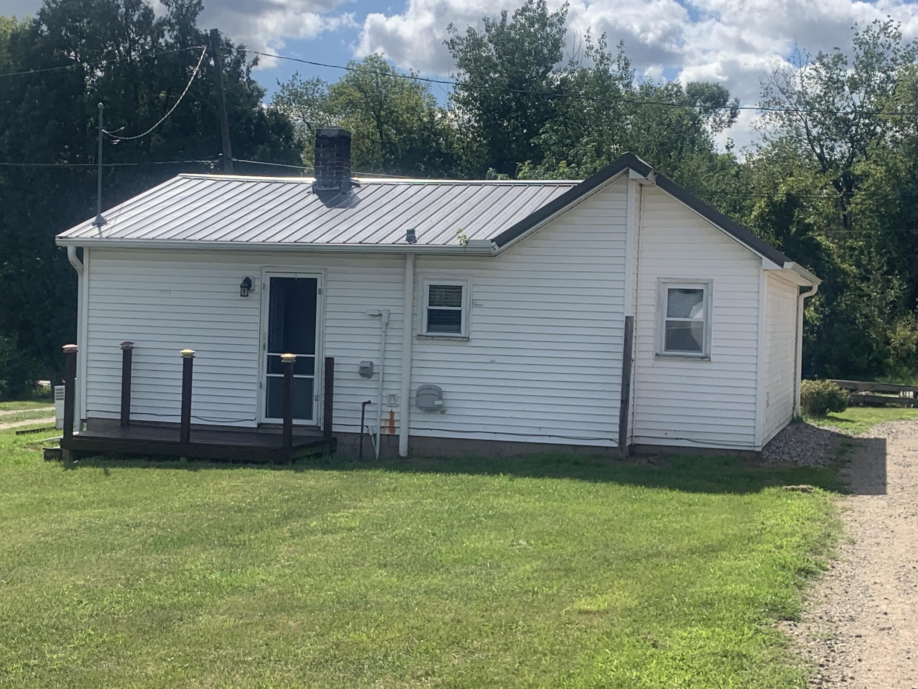 1112 Stage Road Ionia, MI 48846 - Photo 12 of 14 IMG_2774