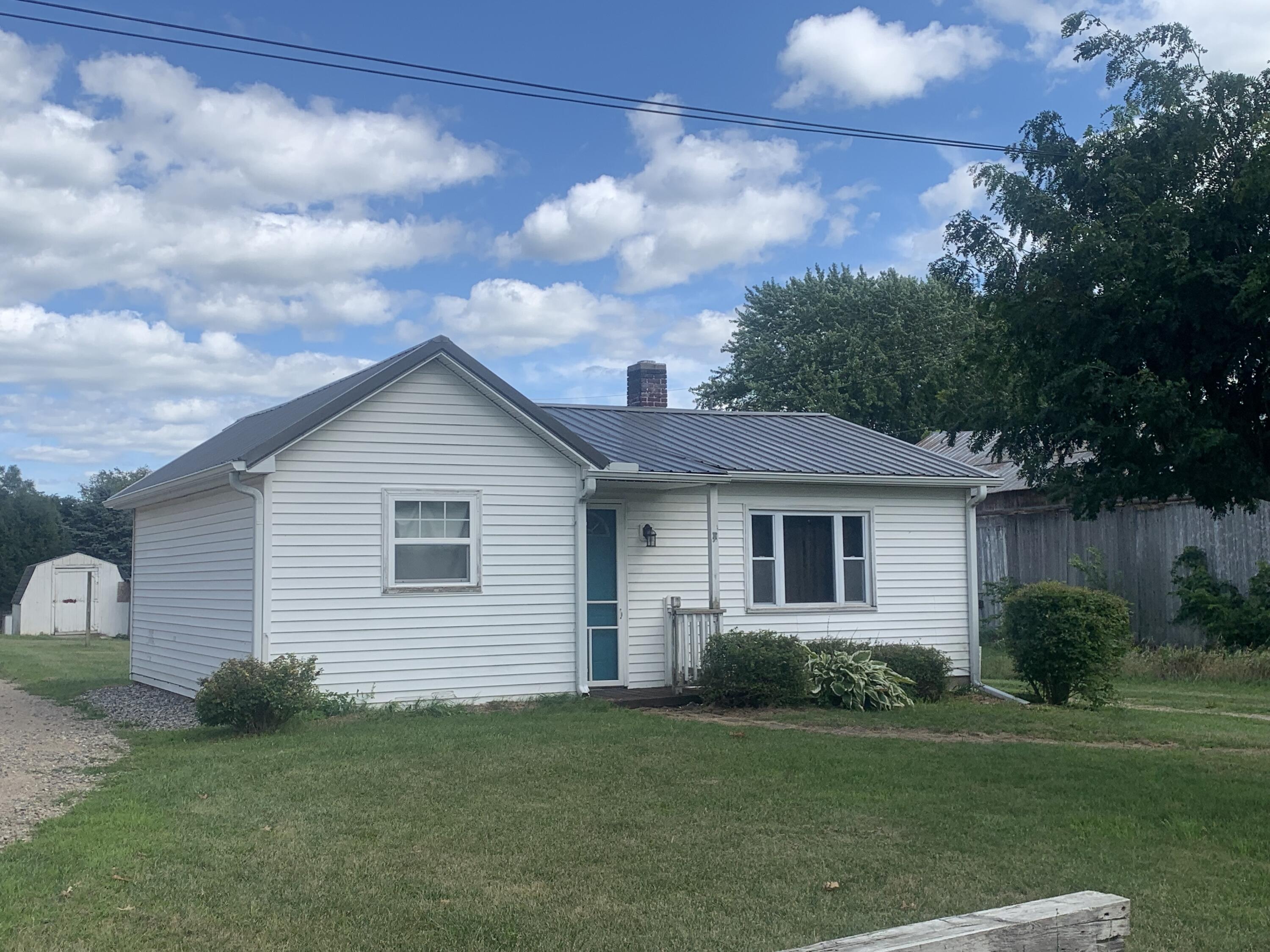 1112 Stage Road Ionia, MI 48846 - Photo 14 of 14 IMG_2779