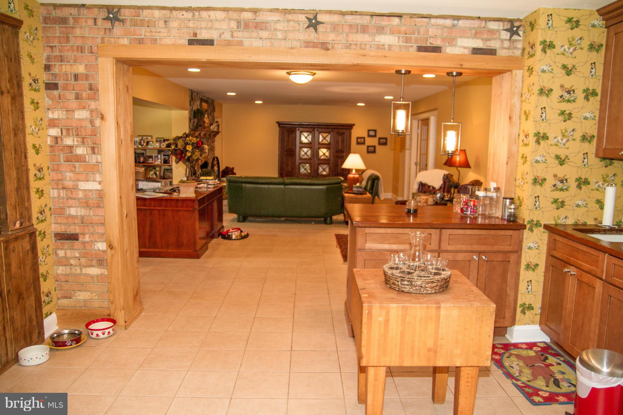 21197 St Louis Road Middleburg, VA 20117 - Photo 25 of 30 Basement with In-Law Suite
