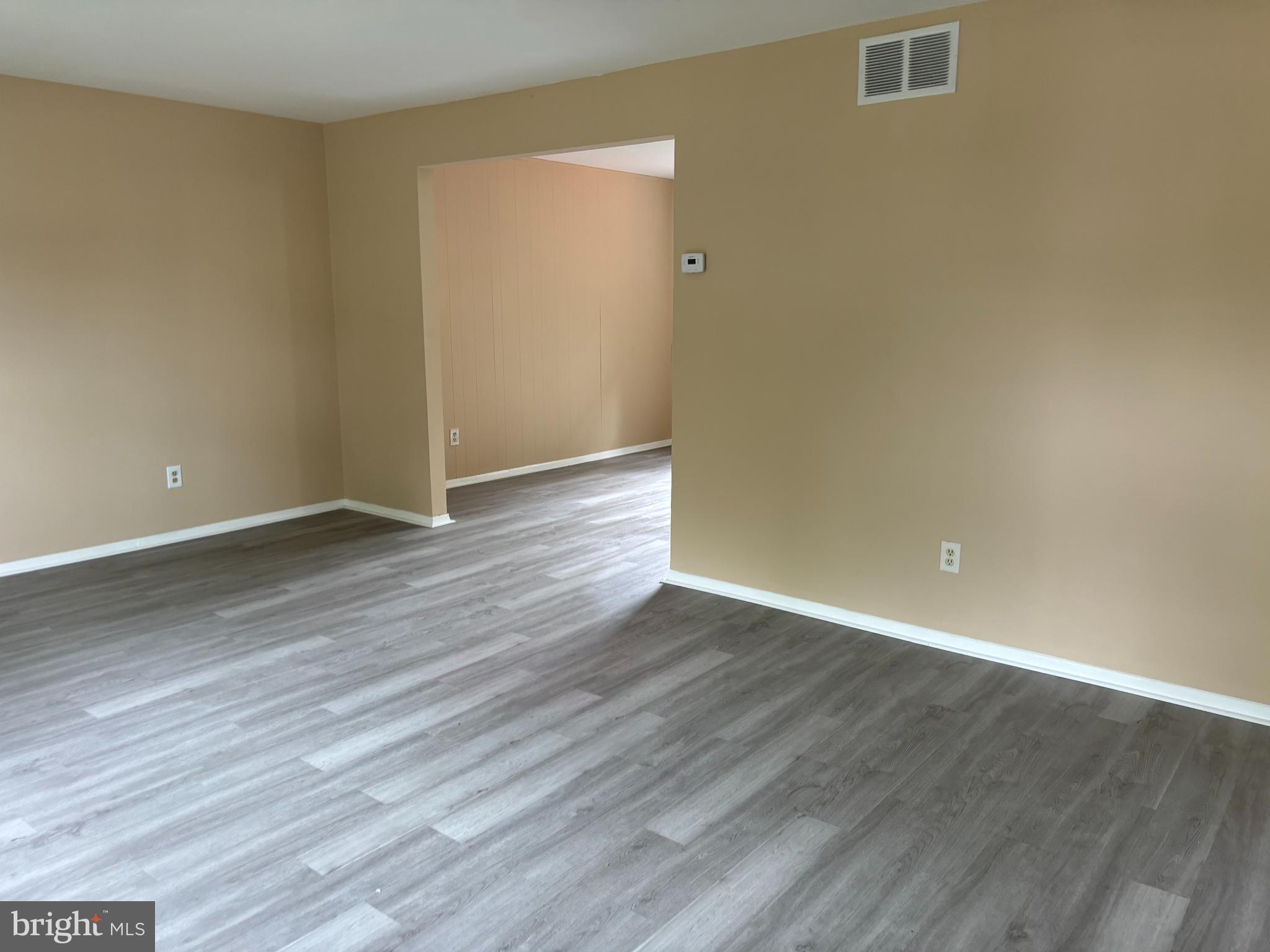 7201 Fairbrook Road Windsor Mill, MD 21244 - Photo 3 of 22