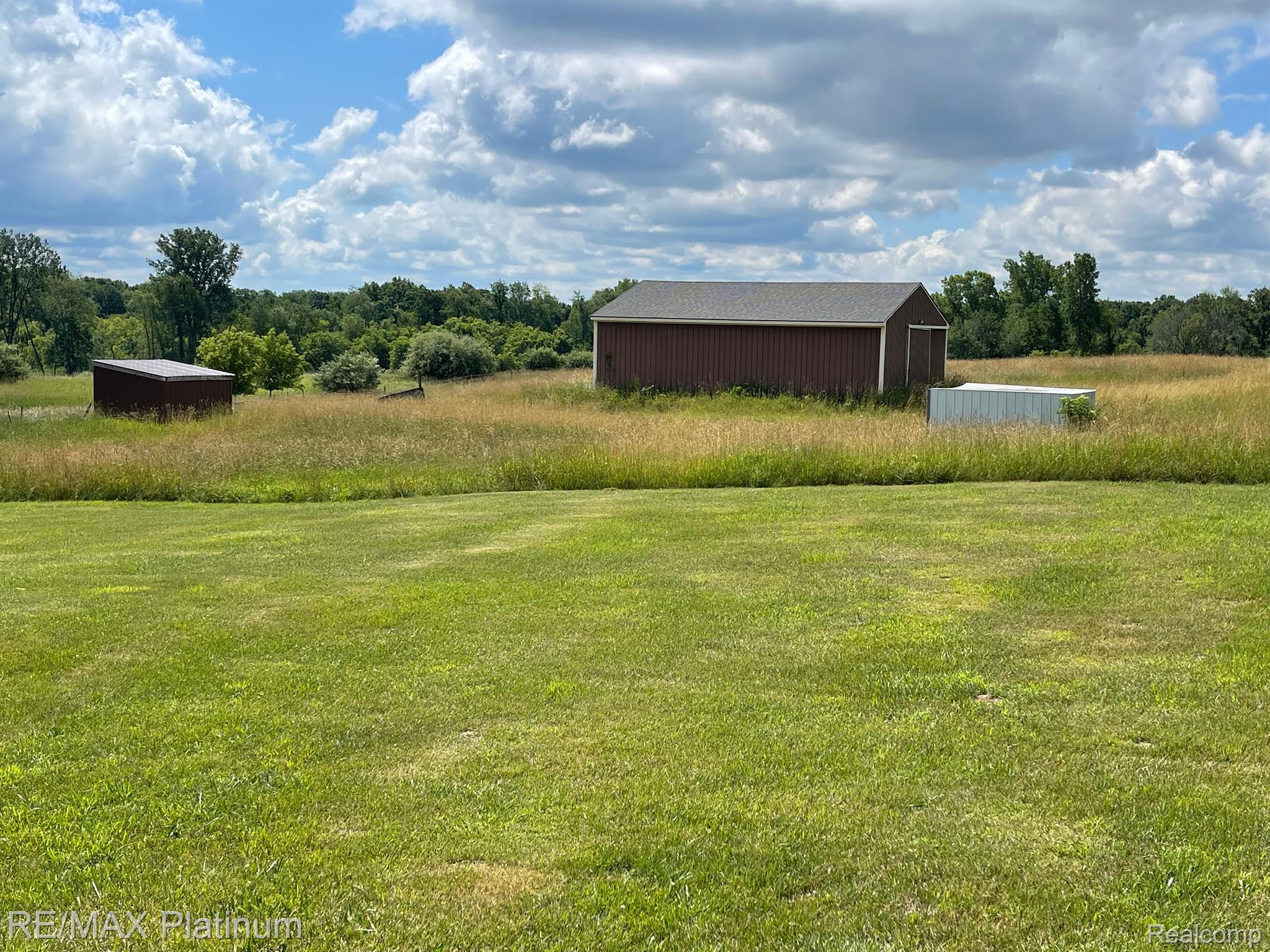1924 East Beard Road Perry, MI 48872 - Photo 10 of 31 Gallery Image 10